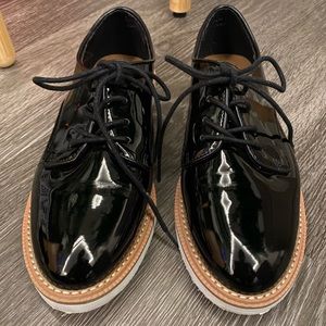 Patent Leather Oxford Shoes